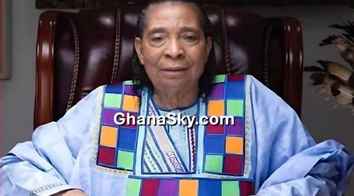 Rainbow encircled Apostle Kwadwo Safo Kantanka At Birth, Mysterious divine sign (Video) Rainbow encircled Apostle Kwadwo Safo Kantanka At Birth, Mysterious